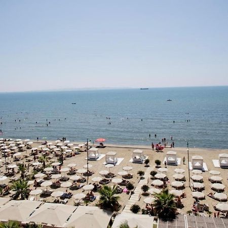 Split Rooftop Suites Durrës Exteriér fotografie