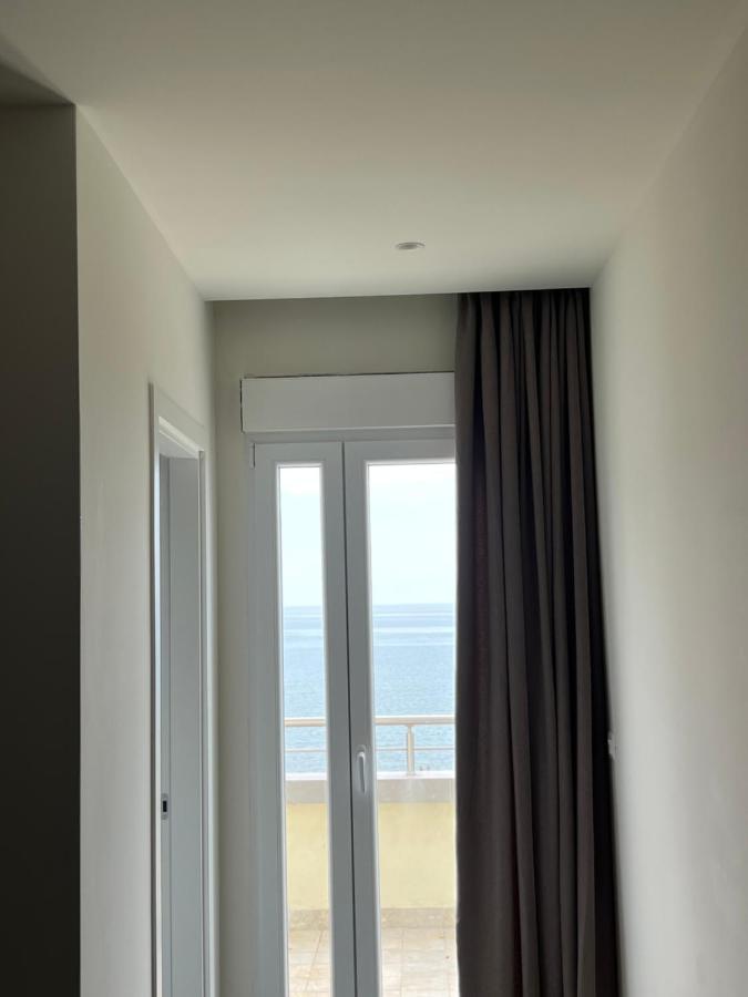 Split Rooftop Suites Durrës Exteriér fotografie