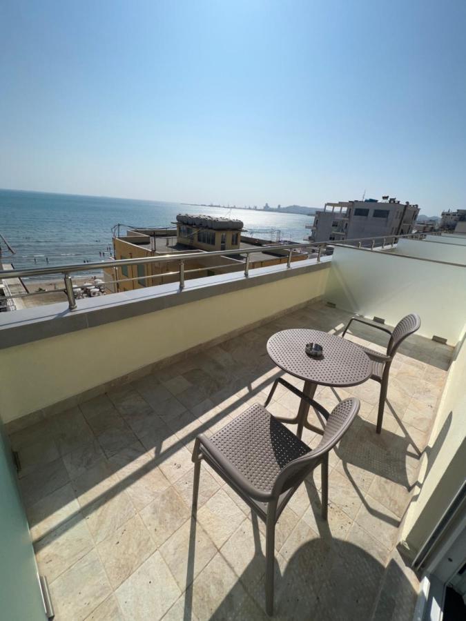 Split Rooftop Suites Durrës Exteriér fotografie